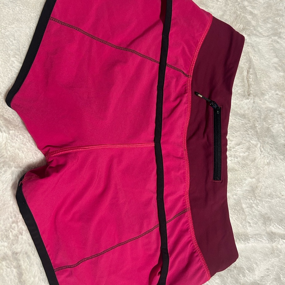 Lululemon Speed up shorts size 4